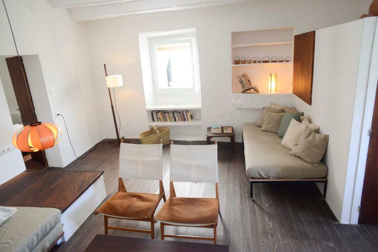 Hébergement de vacances Cozy Townhouse In By Coderch Milá -